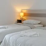 E Mare فيلة *