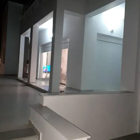 E Mare فيلة Skala Alykis