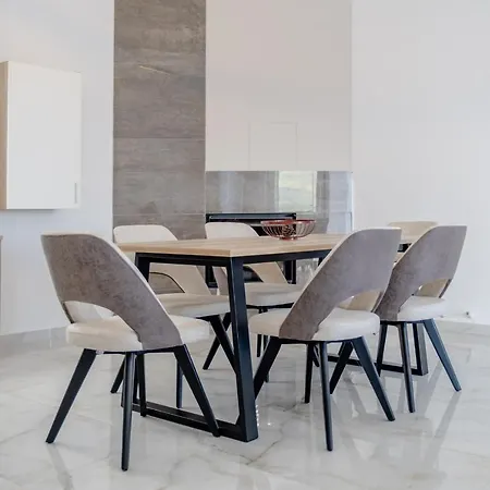 فيلة E Mare Skala Alykis